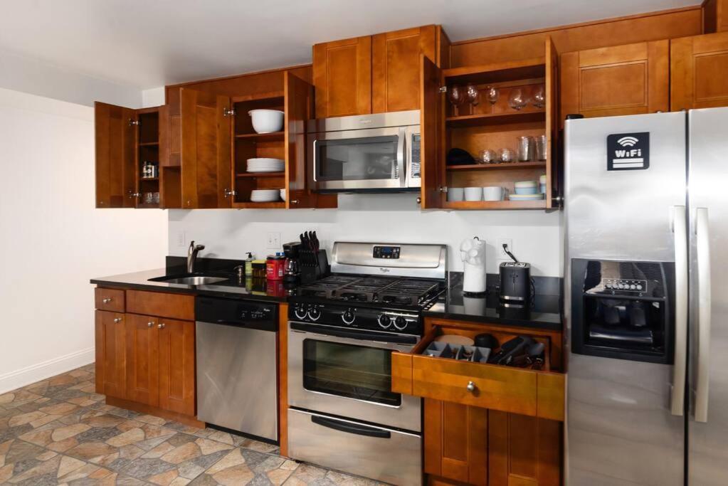 Upscale 2Br Apartment With Patio Ουάσινγκτον Εξωτερικό φωτογραφία